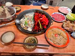 -周小明火锅(黑金冠社区店)