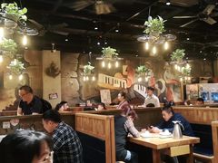 大堂-小俩口烧烤东北菜(双井店)