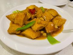 -闫府私房菜(经四路万达店)