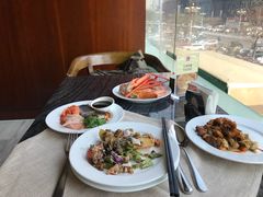 -东方红海鲜百汇(国际大厦店)