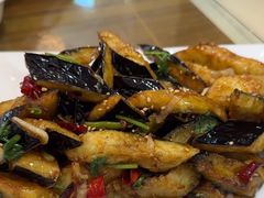 -鲁南仔·滕州炒鸡(经三路店)