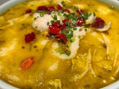-渝是乎酸菜鱼(龙旗购物中心店)