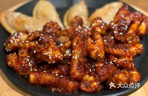 Handmade Rice Cake Stir-Fried with Octopus