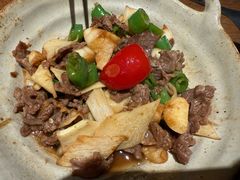 爆炒牛肉-麽麽家•爆炒牛肉饭(景瑞时光里店)