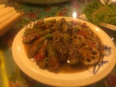 -闯关东东北农家菜(崂山石老人店)