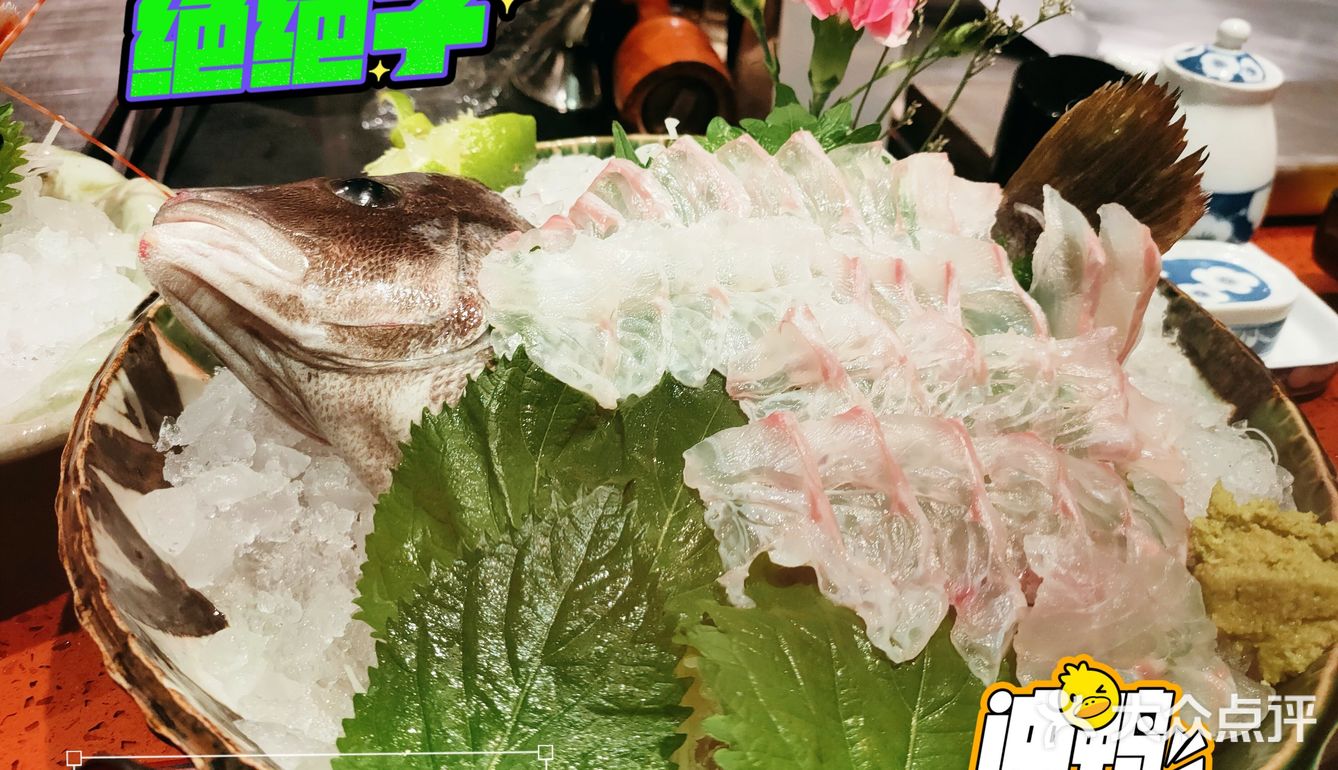 再次打卡小山，一如既往陷入二次元