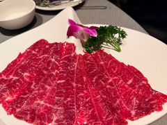 -左庭右院鲜牛肉火锅黑金店(陆家嘴中心店)