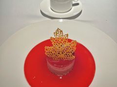 树莓蛋糕-Oyster Talks 四度蚝法餐厅