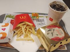 -麦当劳(静安寺店)