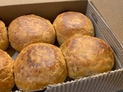 虾仁鲜肉月饼-梦菲思饼屋(瑞金宾馆店)