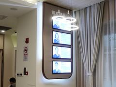 -维乐口腔(美维云门诊陆家嘴店)