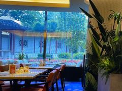 -亮马河饭店翠雅咖啡厅