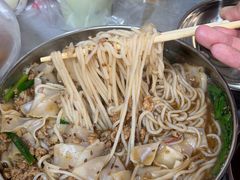 -正宗杨记普洱酸醋米线(总店)