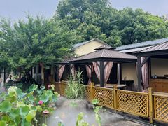-湘力力小院·鱼汤泡饭(枫林路店)