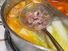 -左庭右院鲜牛肉火锅(浦江欢乐颂店)