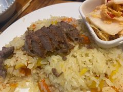 羊肉手抓饭-疆里疆外·和田烤肉·清真