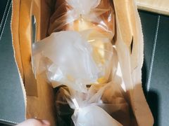 -沁屋面包店(人民东路店)