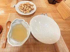 -蟹家大院 · 独揽江景(滨江店)