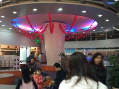 休息换鞋区-冰纷万象滑冰场(深圳万象城店)