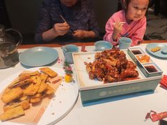 -老周家酱卤猪蹄私房菜(克拉玛依西街店)