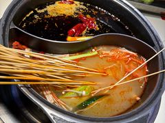 -钢管厂五区小郡肝串串香(蜀都万达店)