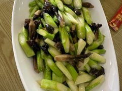 -乔家小院•本地小海鲜•非遗驴肉(万年泉路店)