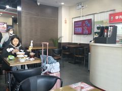 -李先生牛肉面大王(北京站售票厅餐厅)