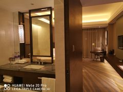 -舟山希尔顿酒店