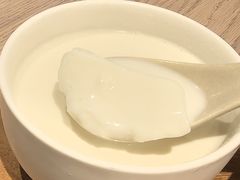 -杏甜品(尖沙咀加拿分道店)