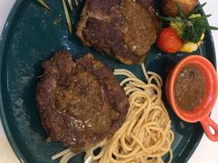 -丽莎沙拉轻食餐厅(国贸店)