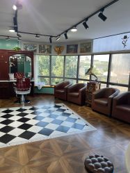 -尚逸男士理发馆·专注男发