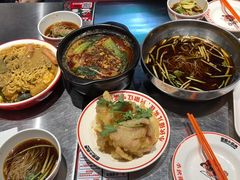 -堂堂小伙夫·辽宁小吃大排档(京西大悦城店)