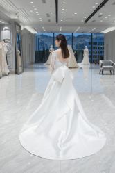 点击看大图 -MuseMarry婚纱(前海嘉里中心店)