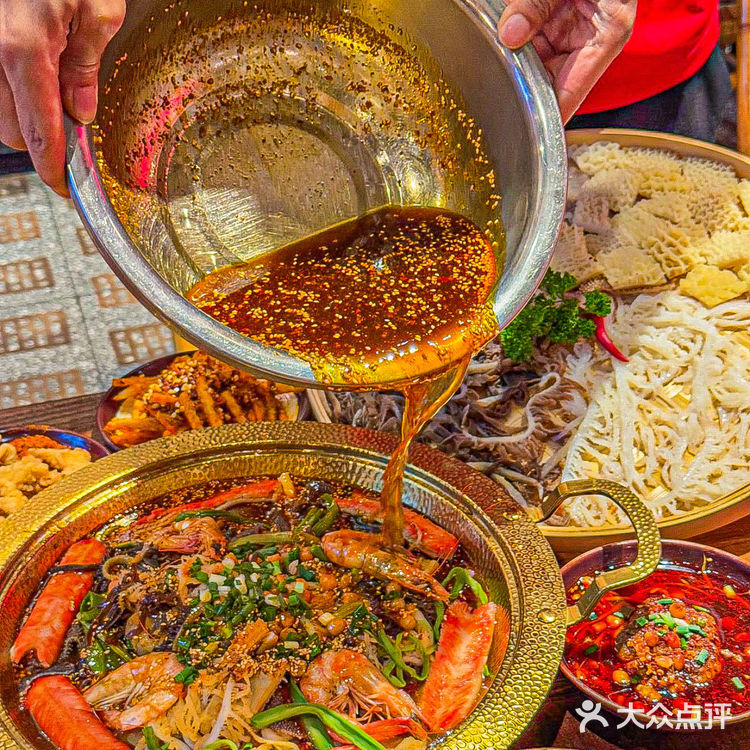 来步行街不为别的！！就好这一口！！