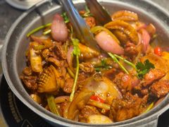 -禄婶鸡煲·打边炉