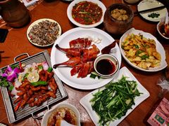 柠檬叶酥小排-老滇山寨•云南特色菜•地方菜•民族风情歌舞表演(金碧店)