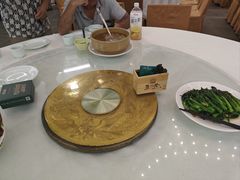 -五谷芳乳鸽王(海景店)
