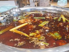 -肖肖酸萝卜鱼火锅(总店)