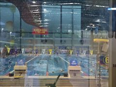 -奥冠体育华师附中恒温游泳馆