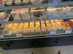 -红宝石·鲜奶小方(长阳店)