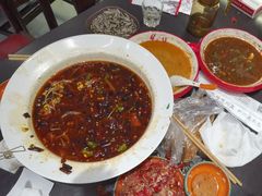 -川流不息·地道川菜·小龙虾(松东路店)