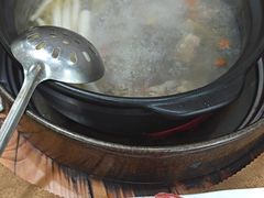 -濠轩阁特色生蚝火锅(水湾路店)