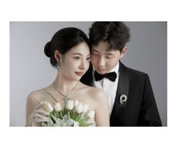 点击看大图 -至臻微拉婚纱摄影