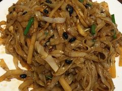 炒粉-蚝美人·生蚝海鲜烧烤(茶花园店)