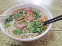 -弥勒卤鸡米线(沪瑞线店)