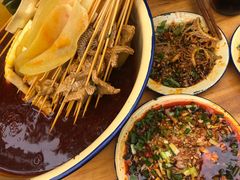 -拈签一笑黄牛肉辣卤串串