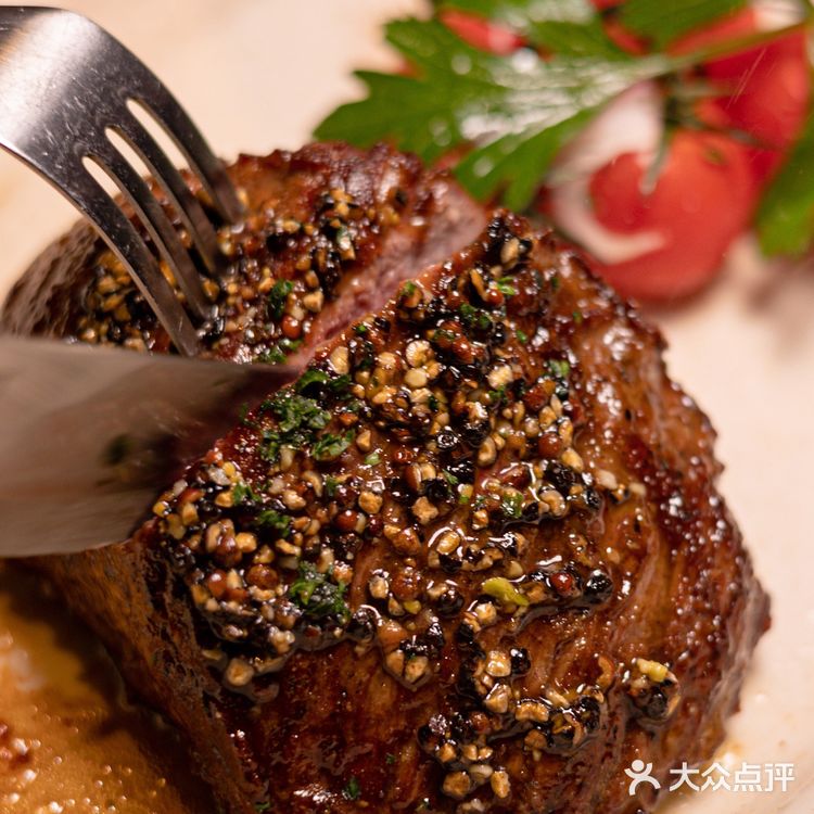 武汉这家牛排界的爱马仕我按头推荐❗️❗️