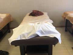 -明眸推拿(黄土岭店)