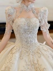 -艾米丽婚纱礼服