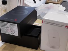 -华为授权体验店(万航渡路)